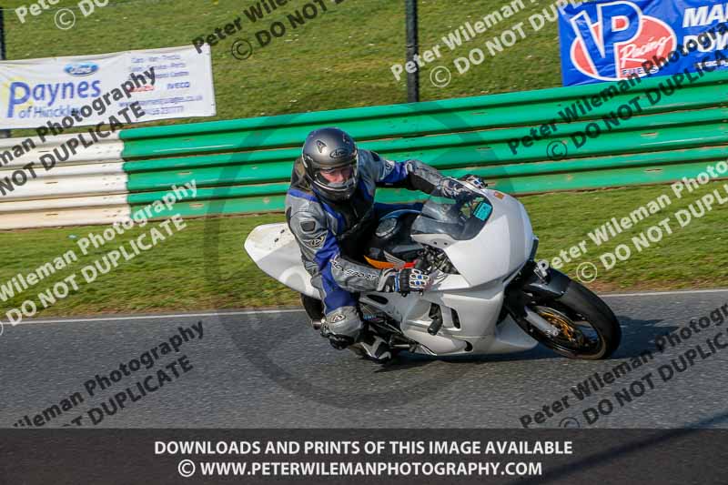 PJM Wedding Photography;enduro digital images;event digital images;eventdigitalimages;mallory park;mallory park photographs;mallory park trackday;mallory park trackday photographs;no limits trackdays;peter wileman photography;racing digital images;trackday digital images;trackday photos